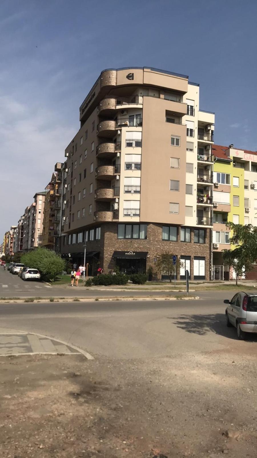 Stojanovic R Apartman Lägenhet Novi Sad Exteriör bild