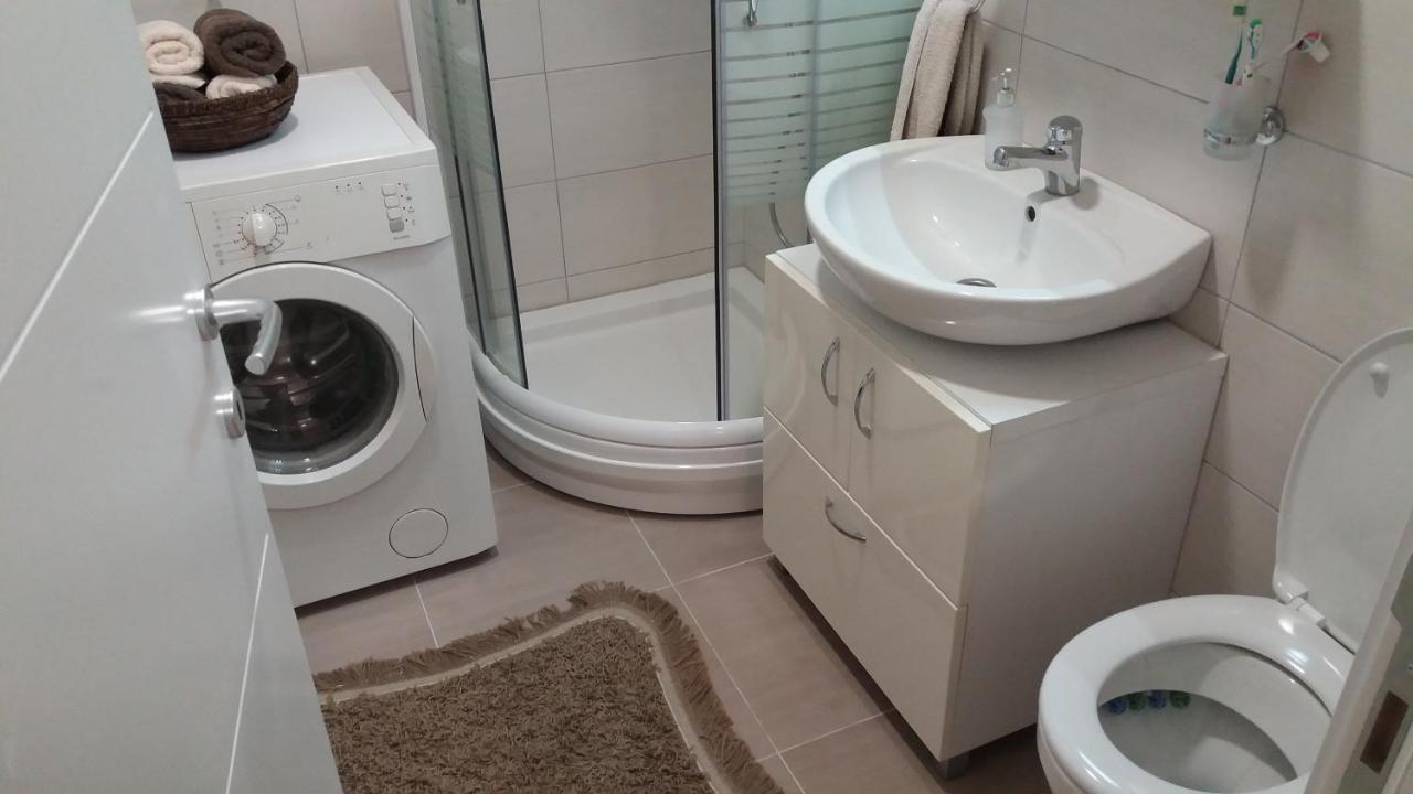 Apartman Stojanovic R Novi Sad Exteriör bild
